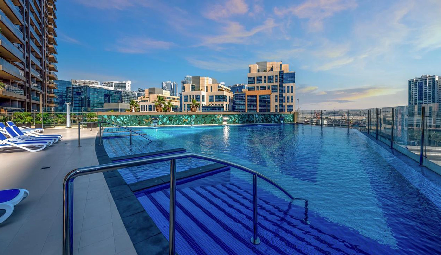 Elite Downtown Dubai — Gallery View